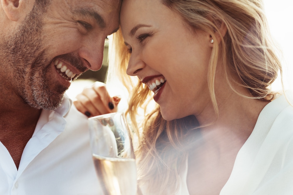 A beautiful couple enjoying all of the romantic things to do in St. Augustine